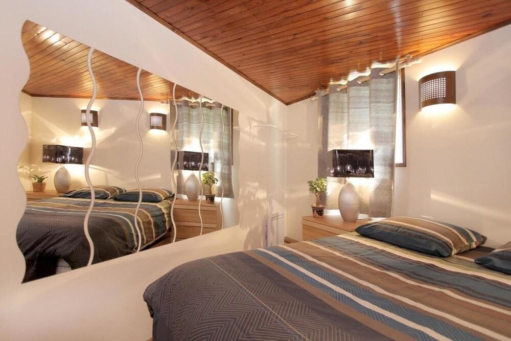 Le Diamant Apartment Лес дьо Алпс Екстериор снимка